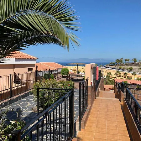 1 Bedroom On The Sunny Side Of Tenerife *