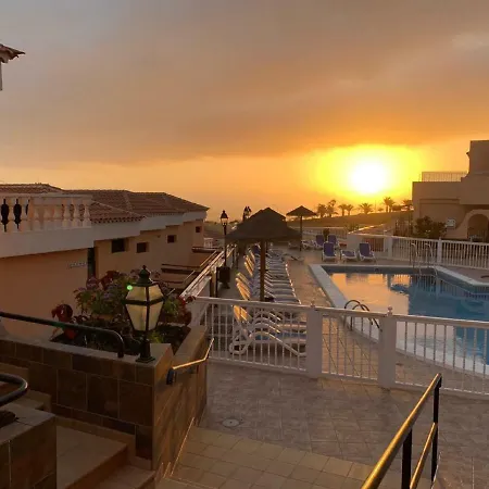 1 Bedroom On The Sunny Side Of Tenerife Apartman Costa Adeje (Tenerife)